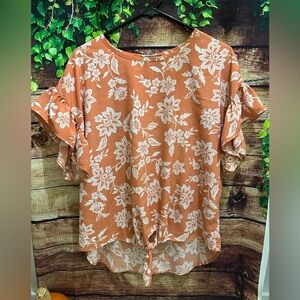 Chic Floral Ruffle Sleeve Blouse in Orange and White